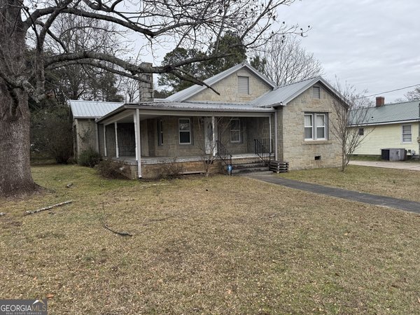 96 Carey Street Elberton