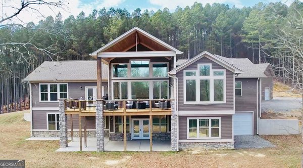 1184 McConnell Crossing, La Fayette