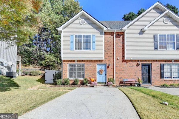 4170 Glen Iris Drive, Cumming