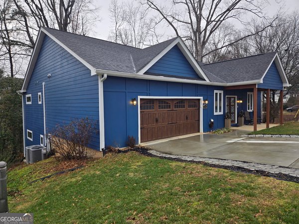 3336 Creatwood Trail, Smyrna