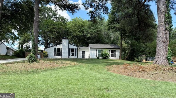 980 Hilltop Court, Lawrenceville