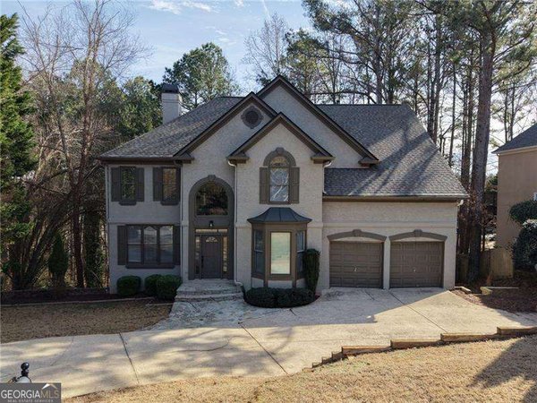 911 Laurel Crest Drive, Woodstock