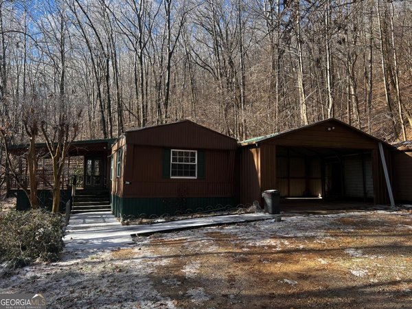 206 Oakridge Drive Cleveland