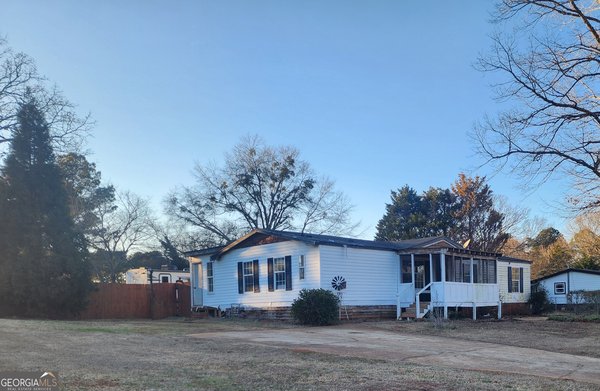 865 Steele Drive, Hampton