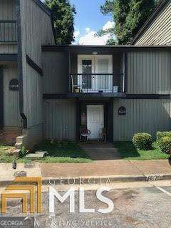 6020 Regent Manor, Lithonia