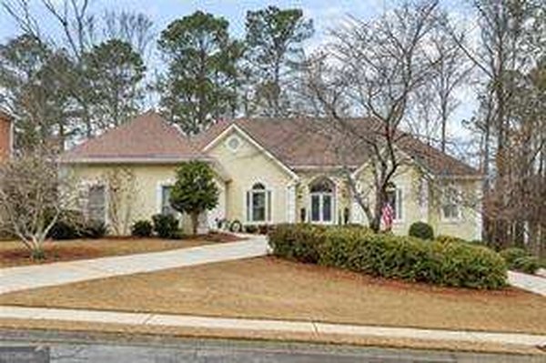 343 Covered Bridge Place, Smyrna