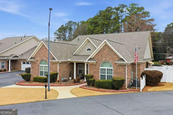 995 Savannah Commons Drive Kennesaw