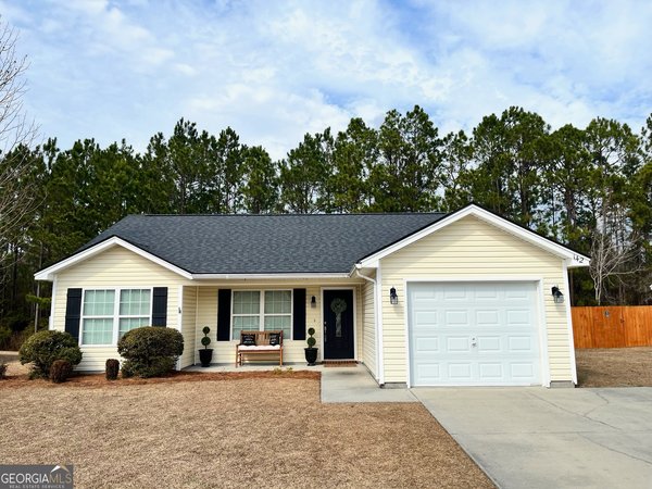 142 Willow Drive, Guyton