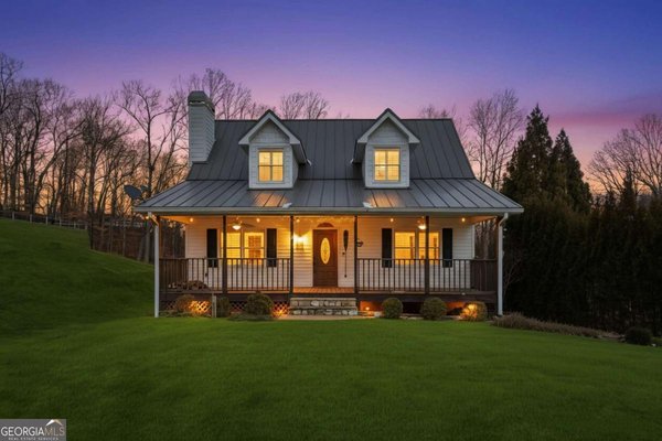 681 Chestatee Point Dawsonville