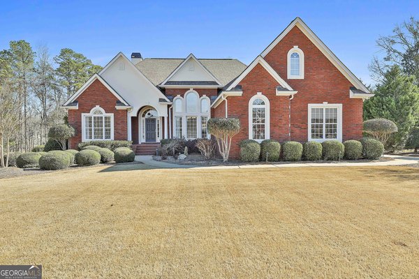 105 Lake Park Court Sharpsburg