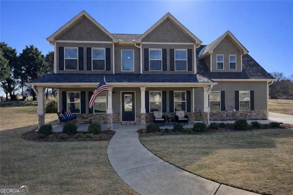 25 Cambridge Farms Drive, Hoschton