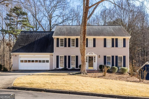 705 Springview Court, Roswell