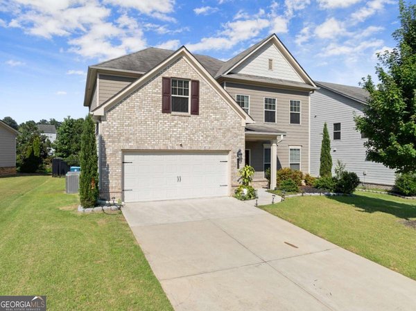 2228 Lakeview Bend Way, Buford