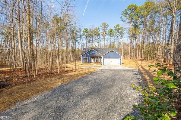 100 Kings Crossing Drive, Dawsonville