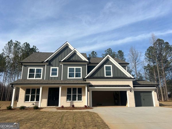 894 Bessie Court, Loganville
