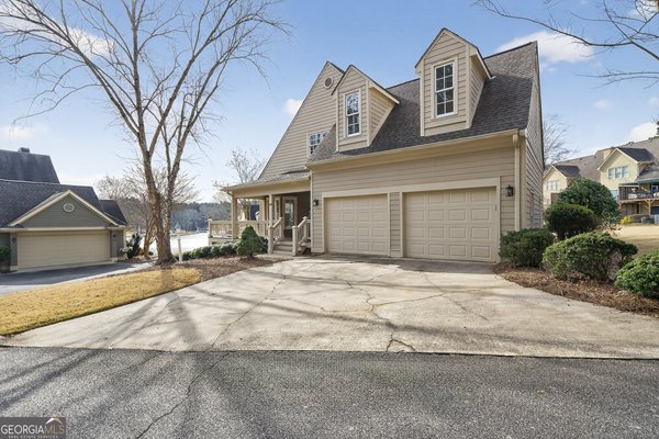 1033 Lakeside Court Greensboro