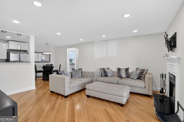 1510 Wingate Way Sandy Springs