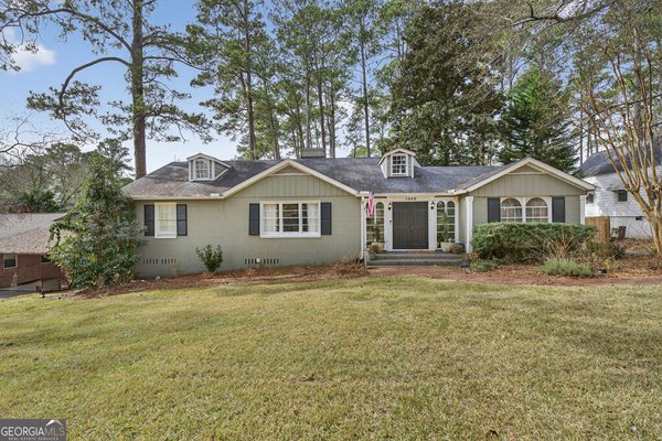 1868 Waverland Drive, Macon