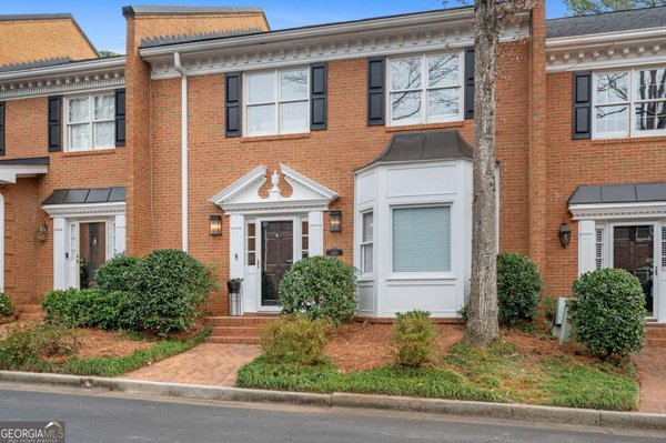 5429 Trentham Drive Atlanta