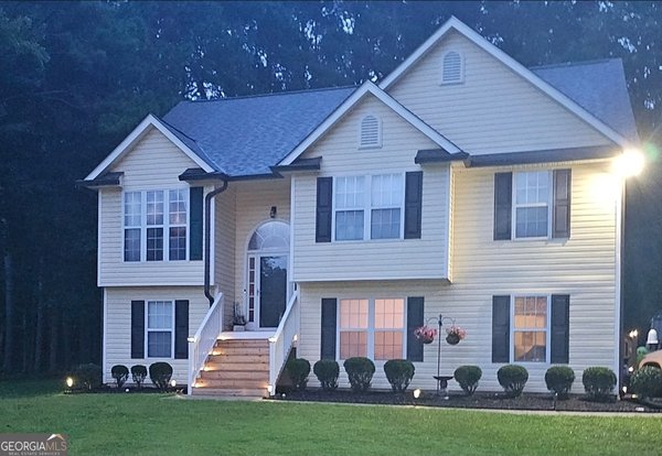 90 Hollow Oaks Court Newnan