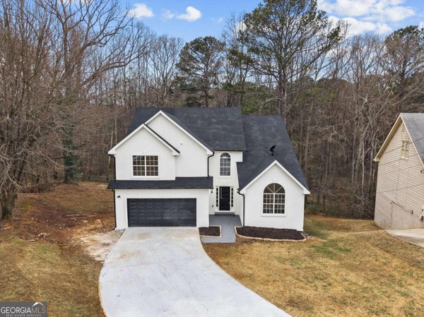 5020 Panola Mill Dr Lithonia