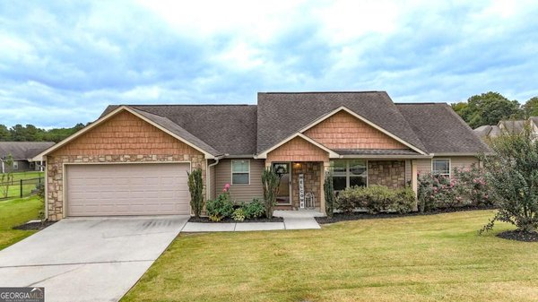 210 Madison Drive Calhoun