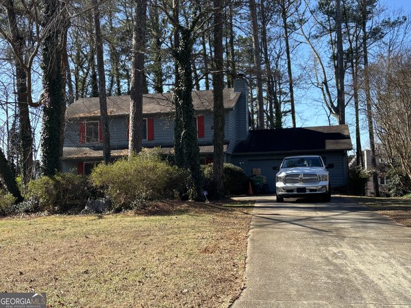 1555 Acorn Forest, Stone Mountain