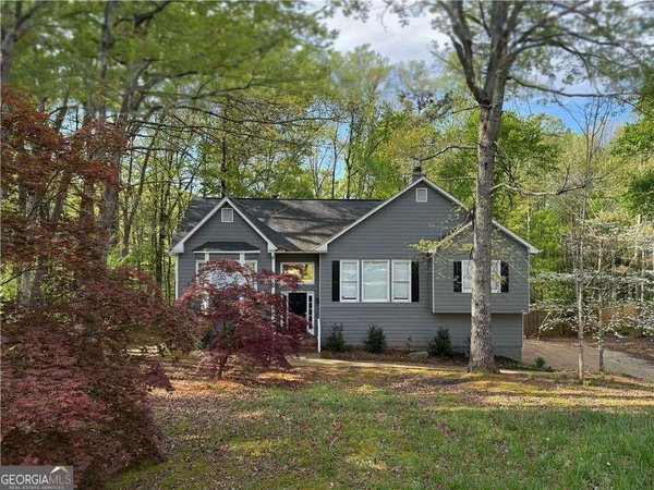 330 Amsterdam Way, Dallas