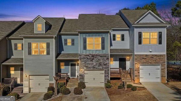 112 Spring Way Square, Canton