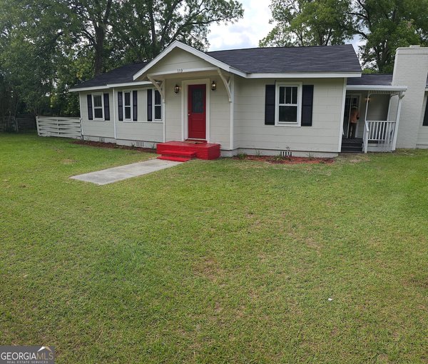 119 Wacona Drive, Waycross