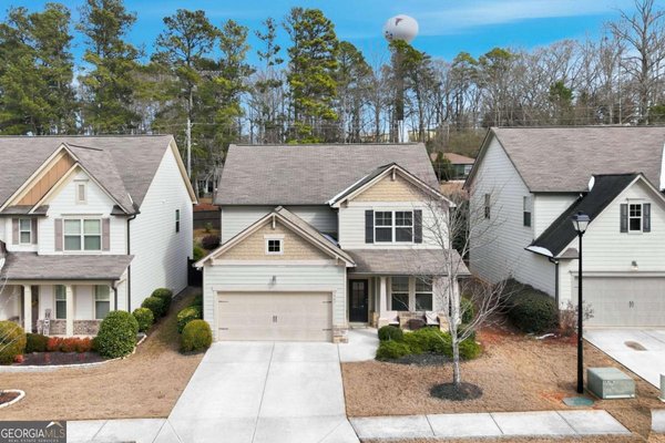 main picture of 5907 Waterway Place, Flowery Branch