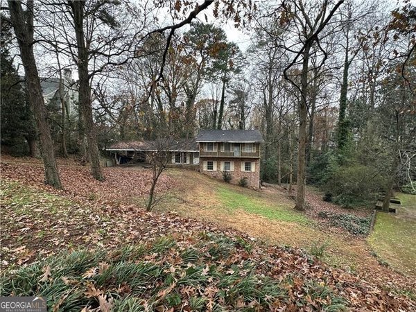 805 Loridans Circle, Atlanta