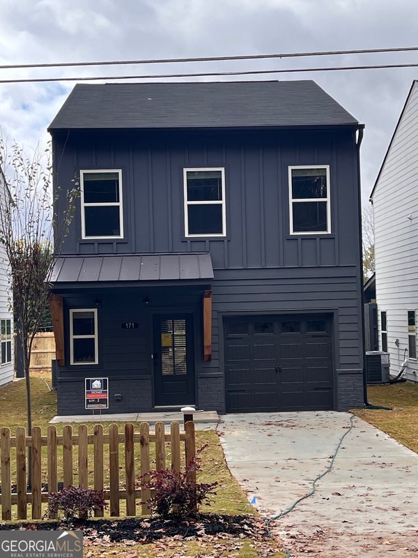 158 Jackson Circle, Cleveland