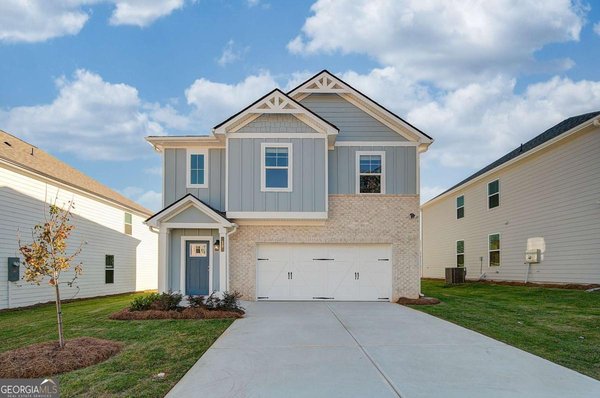 49 Cedar Drive, Fairburn