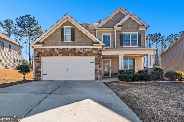 157 Westminster Way, Newnan