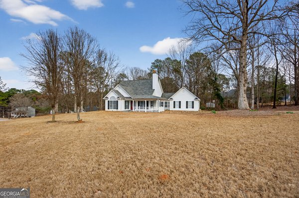 107 Waters Edge Drive Lagrange