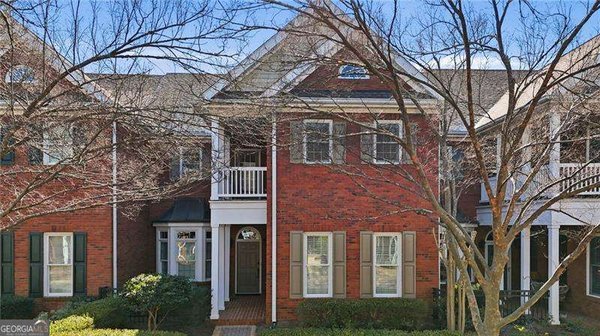 8440 Parker Place Roswell