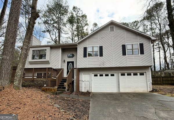 6035 Stone Wood Drive Kennesaw
