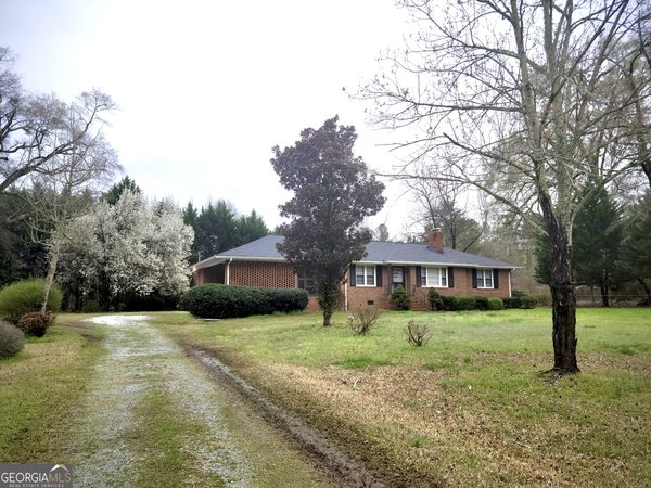 1584 Lexington Carlton Road, Carlton