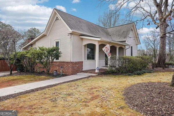 2226 Whites Mill Road, Decatur