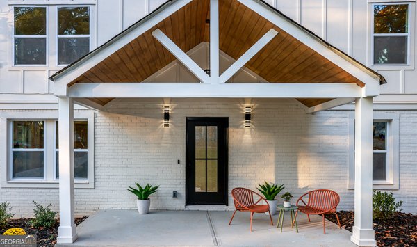 2566 Creekwood Terrace Decatur