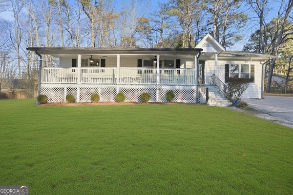 5215 Dixie Lake, Union City