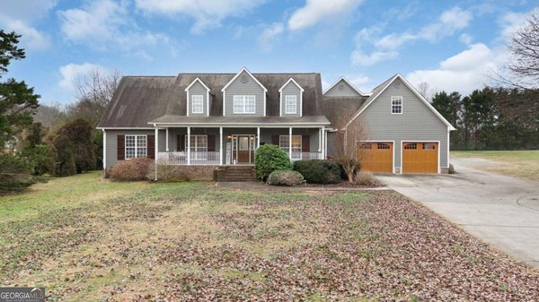 425 McDaniel Station Road, Calhoun