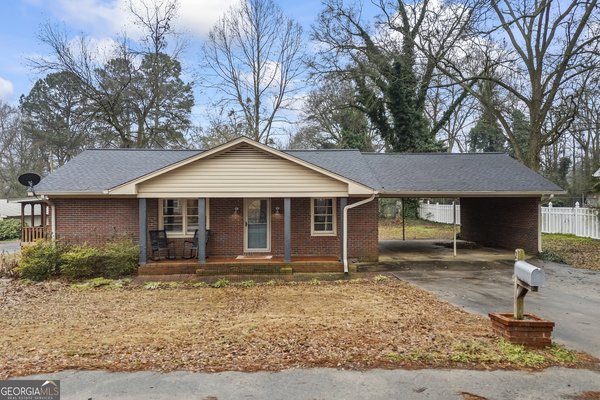 285 Bowers Street, Royston