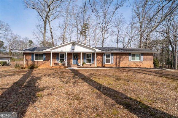 1162 Lanier Drive, Marietta