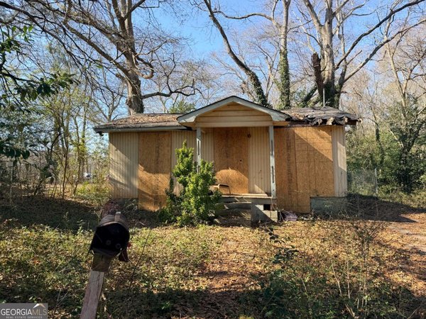 12 Hal Street, Newnan