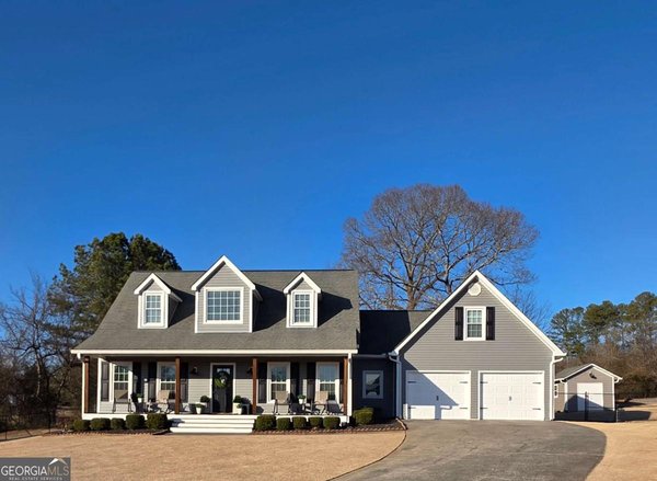 15 Bluegrass Cove, Cartersville