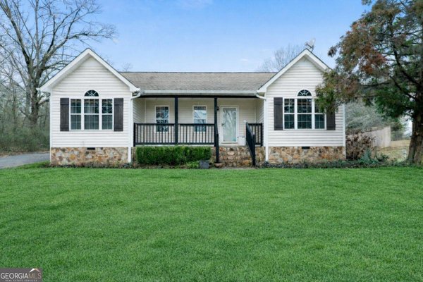 372 Jake Whorton Road Silver Creek