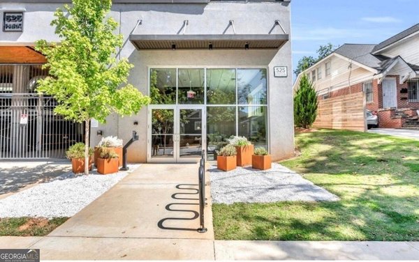 main picture of 525 Parkway Drive, Atlanta