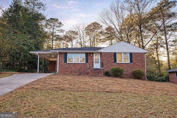 1523 Sagewood Circle, Stone Mountain
